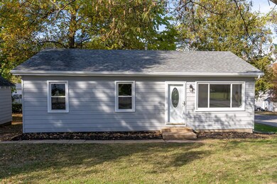 137 Holdinghausen Dr, Crystal City, MO 63019 - photo 2