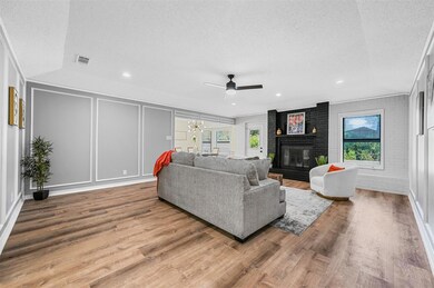 7628 Hunt Dr, North Richland Hills, TX 76182 - photo 6