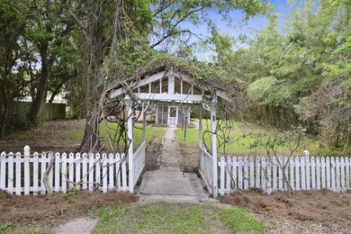 2123 Government St, Ocean Springs, MS 39564 - photo 2