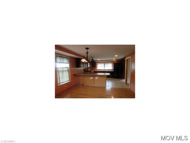 Dining/Kitchen