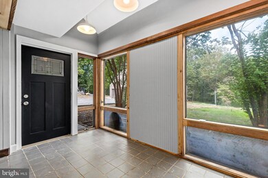 22036 Oatlands Rd, Aldie, VA 20105 - photo 7