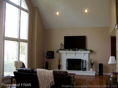 456 Kingsford Rd, Fayetteville, NC 28314 - photo 3