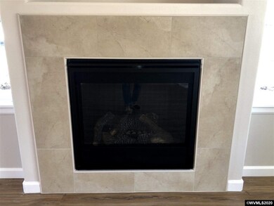 1923 SW 14th Ave, Albany, OR 97321 - photo 6