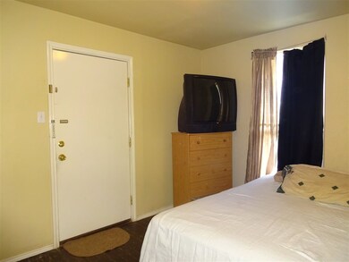 2404 Monterrey Ave, Laredo, TX 78040 - photo 7