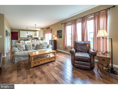 1017 Broadleaf Cir, Royersford, PA 19468 - photo 7