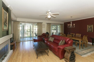 005_Living & Dining Room