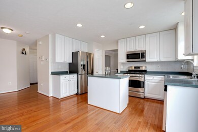 6008 Helen Dorsey Way, Columbia, MD 21045 - photo 7