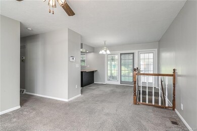 2817 Wahoo Dr, New Albany, IN 47150 - photo 4