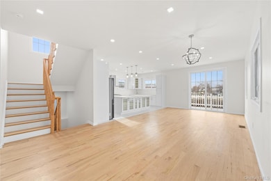 383 Franklin Ave, Hewlett, NY 11557 - photo 3