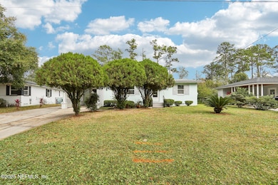 4455 Water Oak Ln, Jacksonville, FL 32210 - photo 2