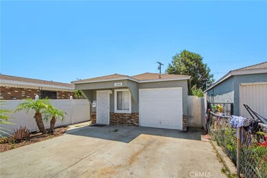 1802 W 153rd St, Compton, CA 90220 - photo 2