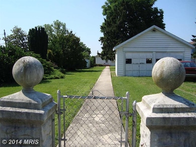 7517 Iroquois Ave, Sparrows Point, MD 21219 - photo 5