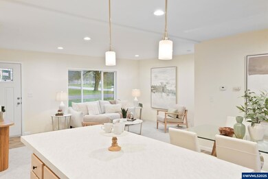 124 Santiam St, Gates, OR 97346 - photo 6