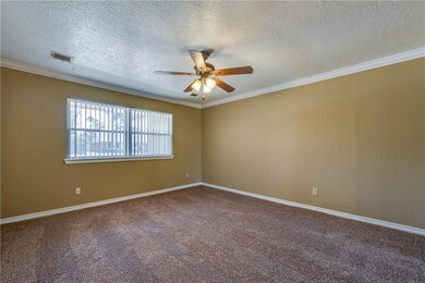 4301 NW 60th Place, Oklahoma City, OK 73112 - photo 6