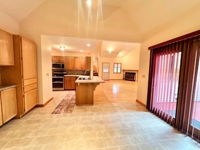 1720 S Ridgeview Rd, Logansport, IN 46947 - photo 6