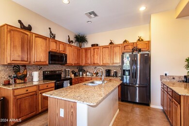 02 Kitchen