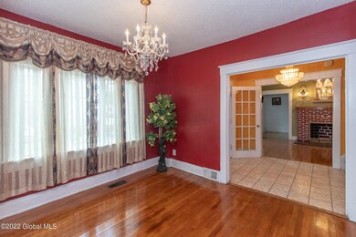 32 N Lake Ave, Troy, NY 12180 - photo 7