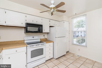 6438 Ducketts Ln, Elkridge, MD 21075 - photo 3