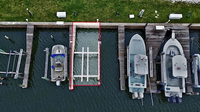 Extra Wide Boat dock (1.5 x wide)