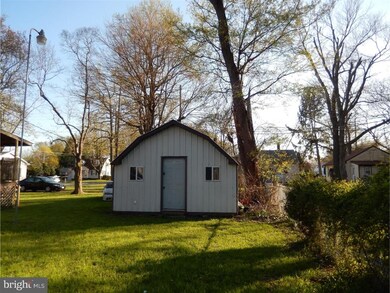 109 Castle Heights Ave, Pennsville, NJ 08070 - photo 5