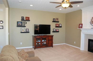 14136 Highbury Place, Fishers, IN 46037 - photo 6