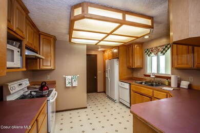 Spacious kitchen