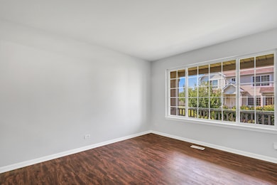 39616 N Warren Ln unit 4824, Beach Park, IL 60083 - photo 3