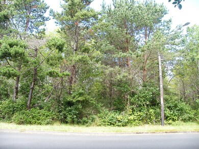 3273 SE Fleet Ave, Lincoln City, OR 97367 - photo 3