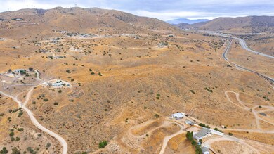 3 Rushing Creek Trail, Palmdale, CA 93550 - photo 4