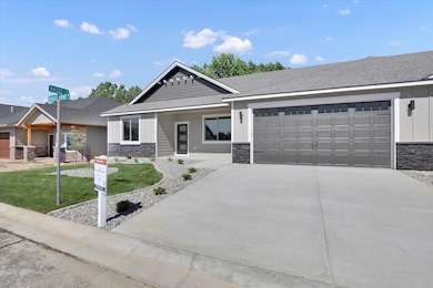 1109 - Unit 16 N Country Club Dr unit 16, Deer Park, WA 99006 - photo 2