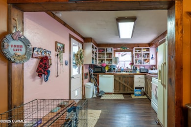 29 Robbins Rd, Bloomsburg, PA 17815 - photo 3