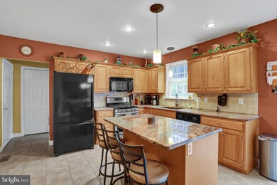 71 Linree Ave, Reading, PA 19606 - photo 6