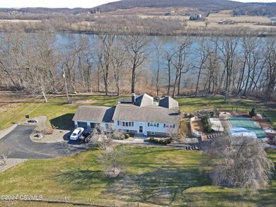 152 E Cardinal St, Lewisburg, PA 17837 - photo 2