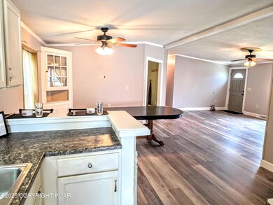 210 Avenue A, Palmerton, PA 18071 - photo 6