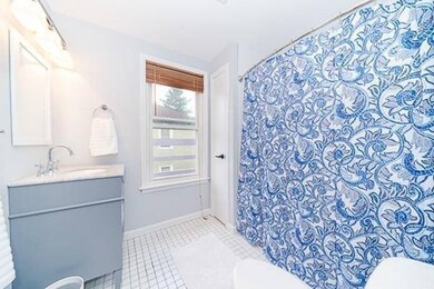 140 Pine St unit 140, Cambridge, MA 02139 - photo 5