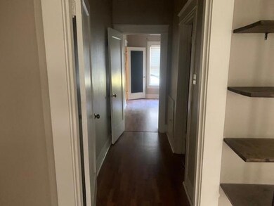 1216 S Lindsay St, Gainesville, TX 76240 - photo 3