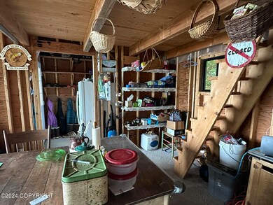 Storage & Stairway