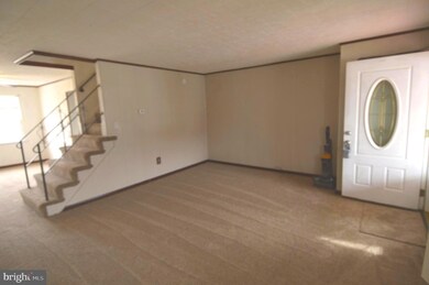 9742 Conmar Rd, Middle River, MD 21220 - photo 4