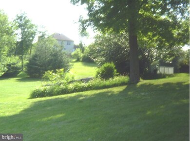 225 Deer Mountain Dr, Harpers Ferry, WV 25425 - photo 5