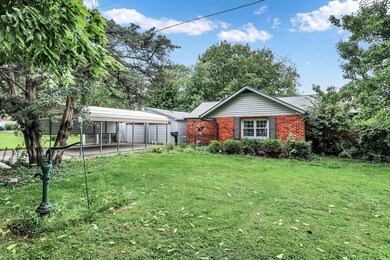 220 S 18th Ave, Beech Grove, IN 46107 - photo 4