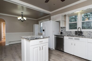 31 Bosher Dr, Albany, NY 12205 - photo 2