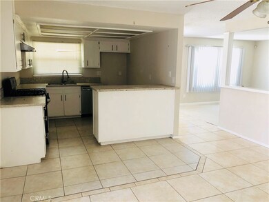 14138 Arrowhead Dr, Victorville, CA 92395 - photo 7