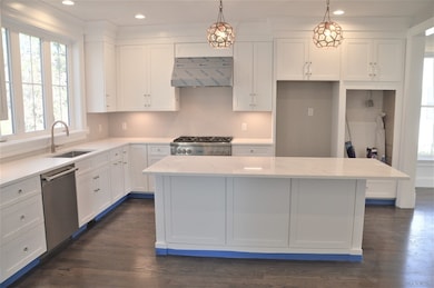 57 Hawthorn Ave, Needham, MA 02492 - photo 6