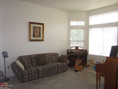 ROBIN FORMAL LIVING