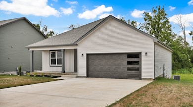 191 Donegal Dr, Clarksville, TN 37042 - photo 2