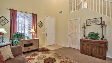 007_LIVING ROOM
