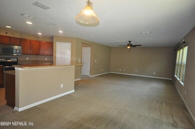 11886 Alexandra Dr, Jacksonville, FL 32218 - photo 7