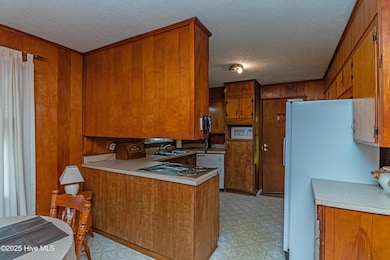 02-Kitchen0