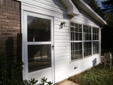 628 Clark Ave, Ocean Springs, MS 39564 - photo 5