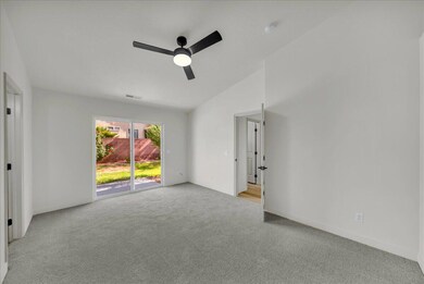 740 S Red Mountain Dr unit 26, Ivins, UT 84738 - photo 6